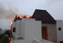 Lujosa casa se incendia por un rayo en Progreso