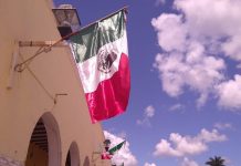 Acanceh se viste con los colores patrios