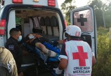 Se accidenta en Tizimín y abandona a copiloto herido