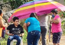 Motociclista y su madre heridos tras atropellar a un can que se atravesó en el camino
