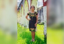 En busca de la señorita parroquia en Teabo