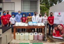 Entregan material para centros de salud en Temozón
