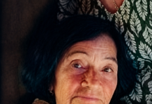 Ficha de búsqueda de Mirna Barrera a siete meses de su desaparición.