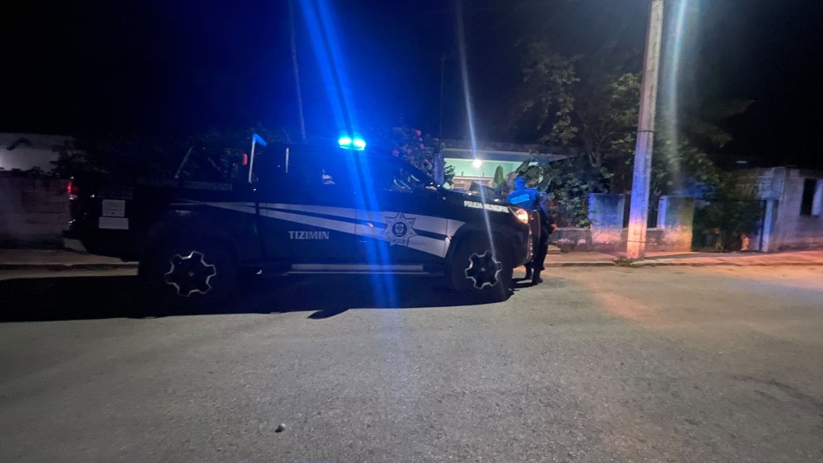 Perro muerde a su dueño tras resultar lesionado en Tizimín.