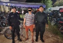 Recuperan mototaxi robado en el Centro de Umán Mototaxi recuperado tras ser reportado como robado en Umán.